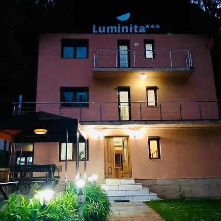 Πανσιόν Pensiunea Luminita 3*